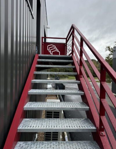 Bureau DUVERGT-FBI St Laurent - escalier 20241018_084421898_iOS