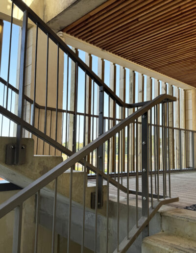 Mains courantes d_escalier et garde-corps LYCEE DE CREON 20241030_093143388_iOS